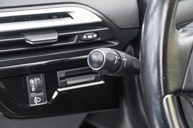 Car Thumb