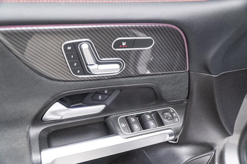 Car Thumb