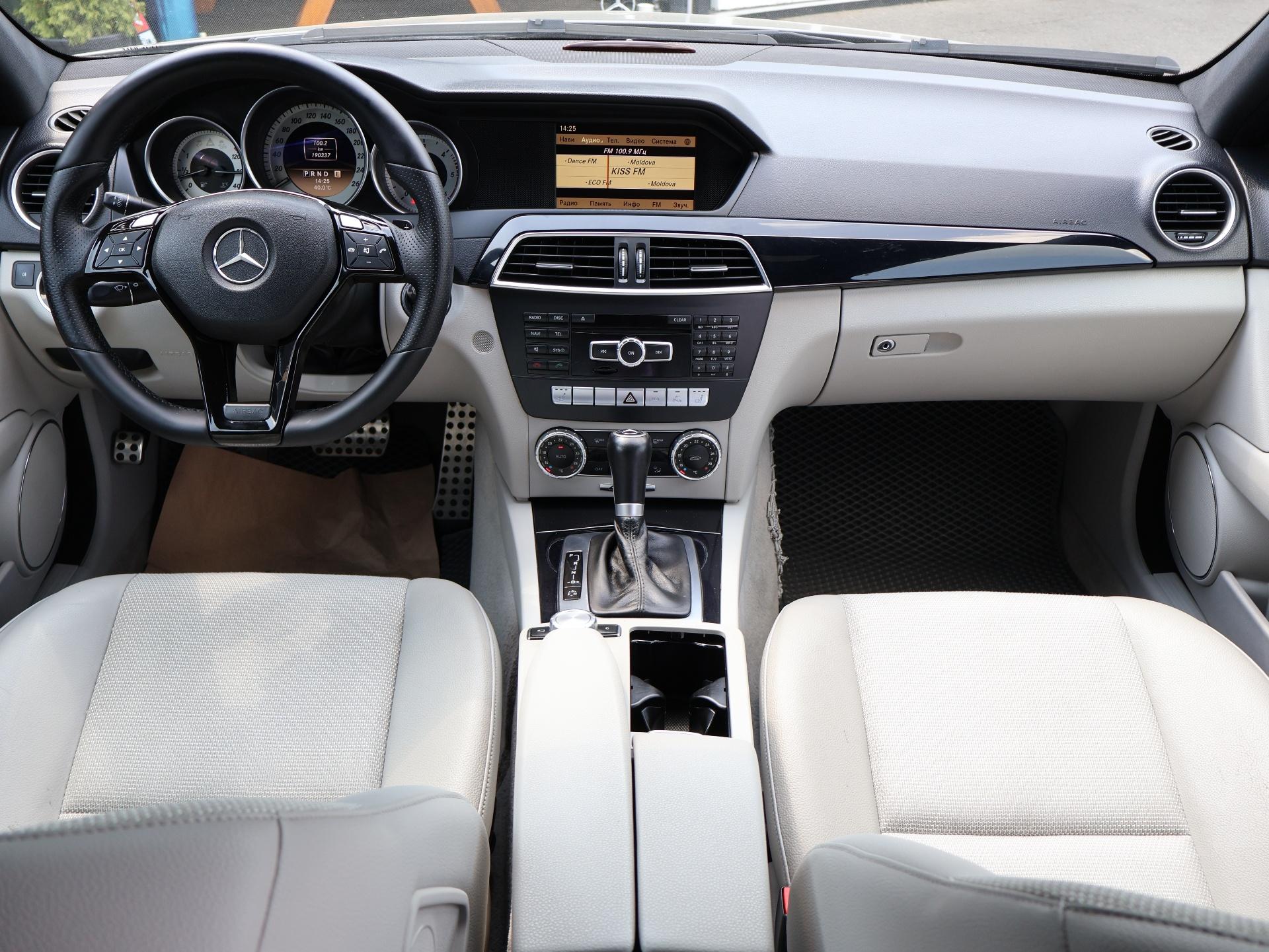 Mercedes-Benz C