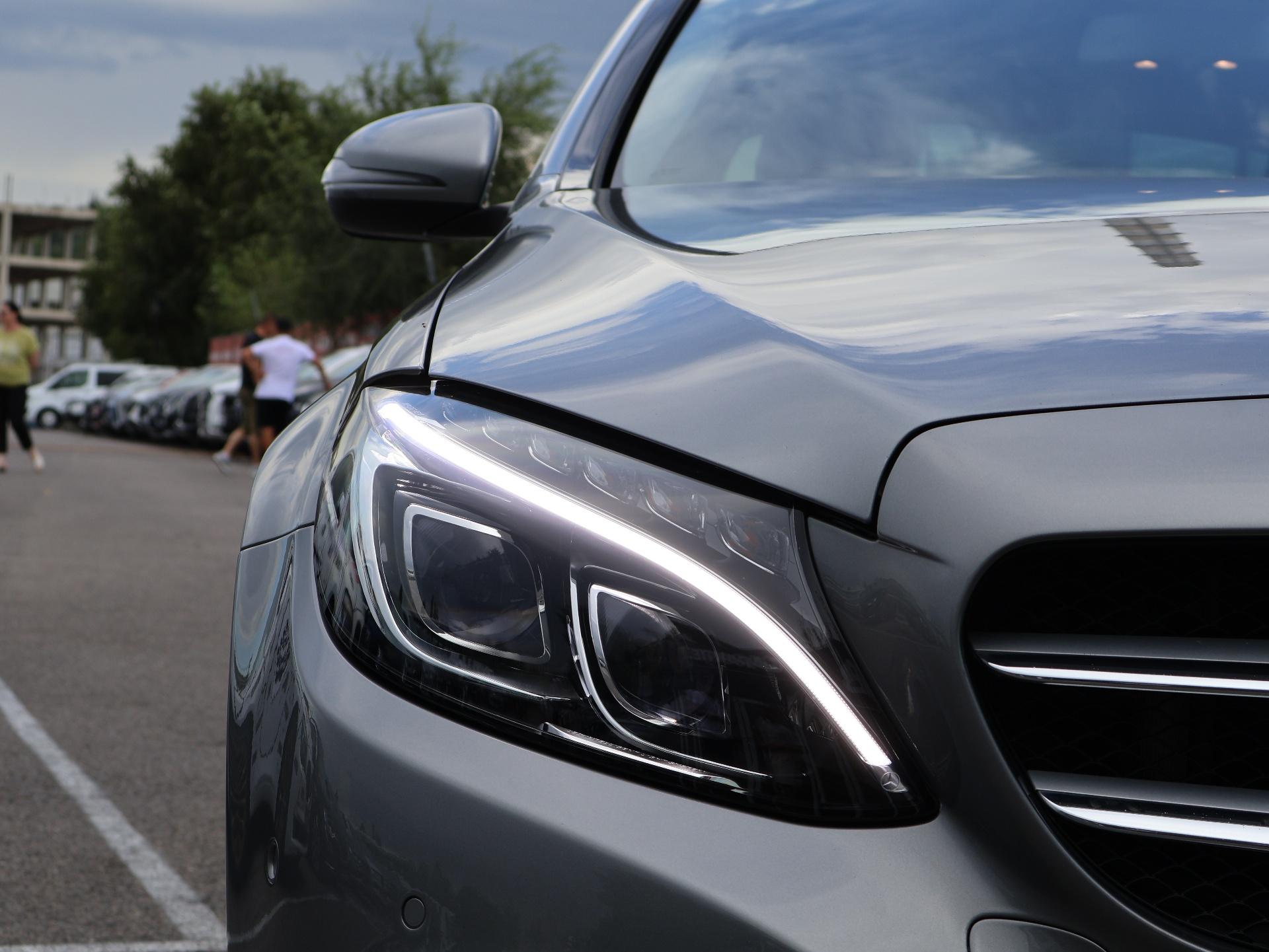 Mercedes-Benz C