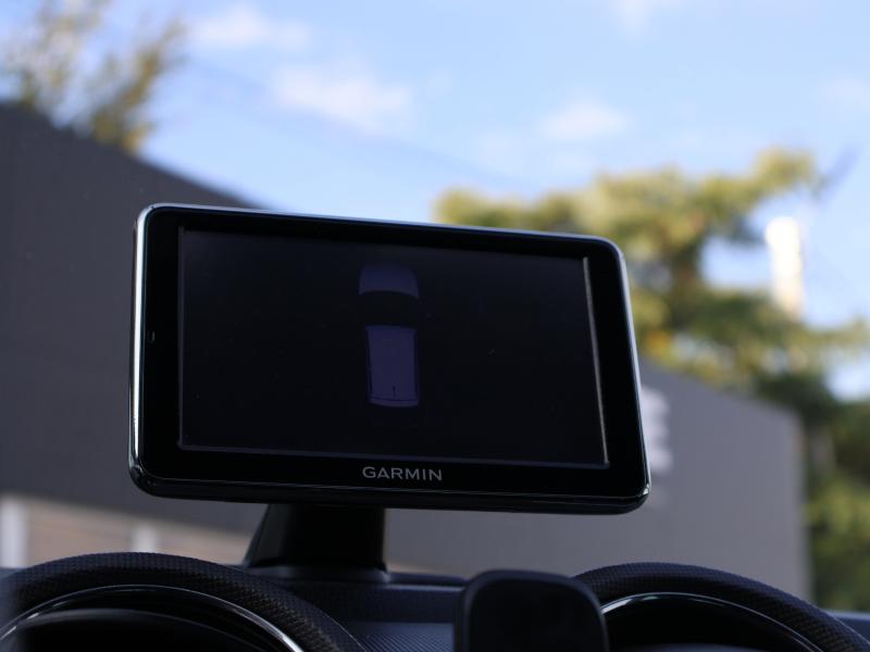 Car Thumb
