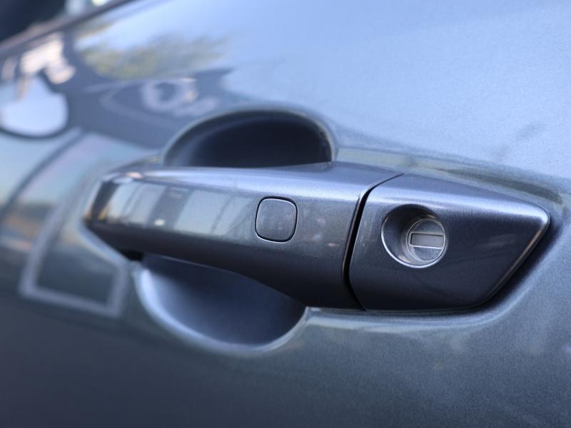 Car Thumb