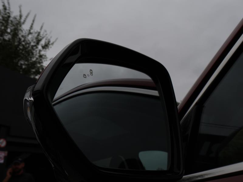 Car Thumb