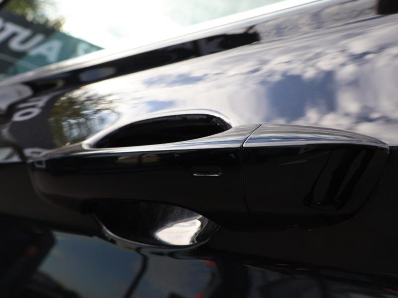 Car Thumb
