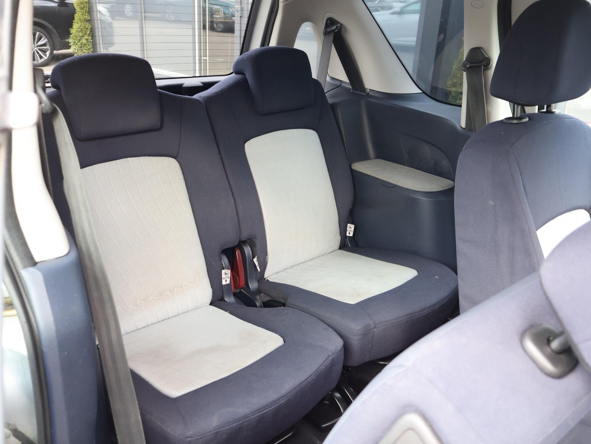 Peugeot 1007