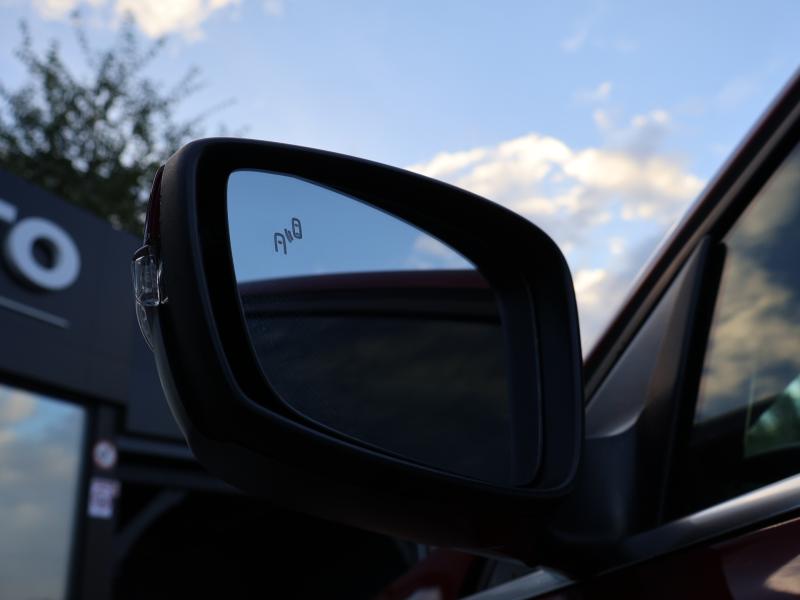 Car Thumb
