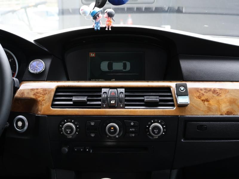 Car Thumb