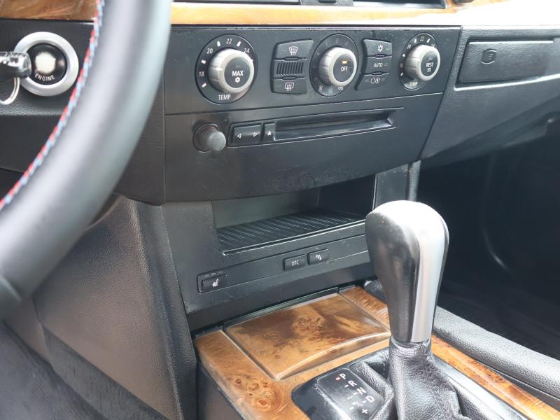 Car Thumb