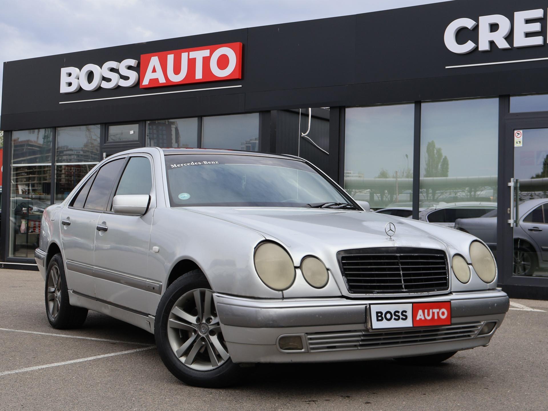 Mercedes-Benz E