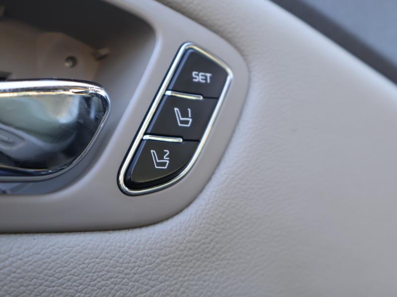 Car Thumb