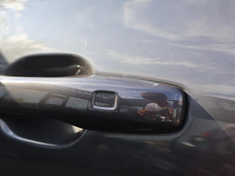 Car Thumb
