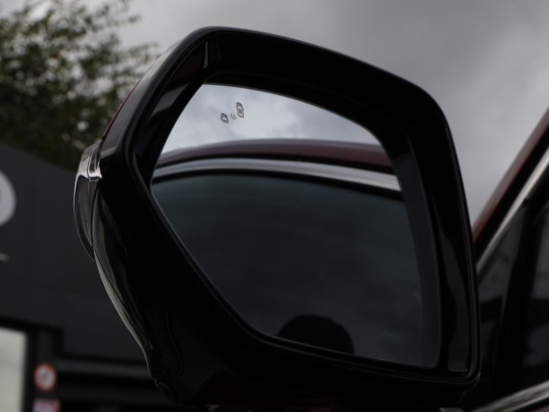 Car Thumb