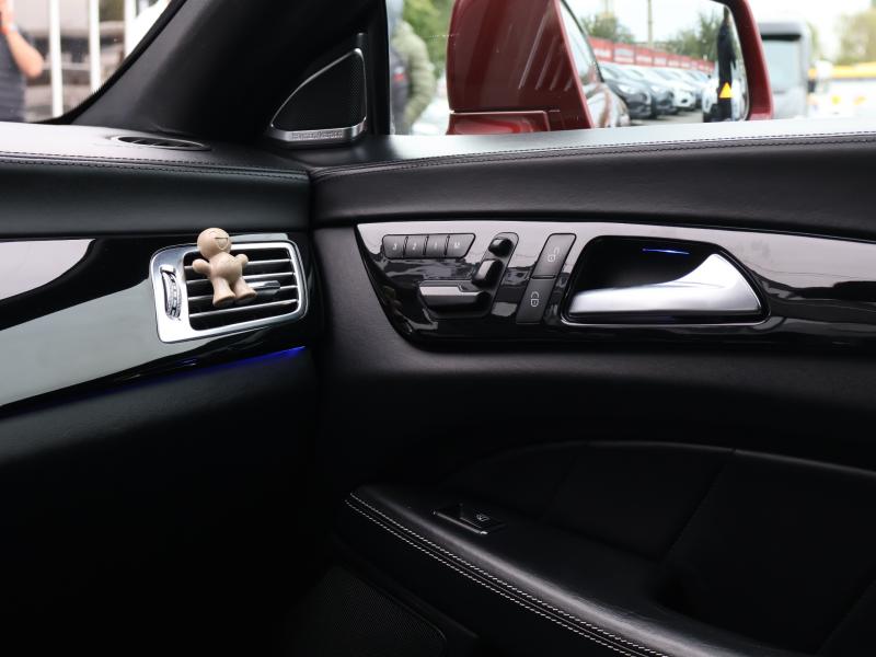Car Thumb