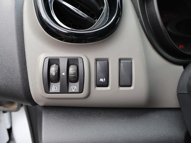 Car Thumb
