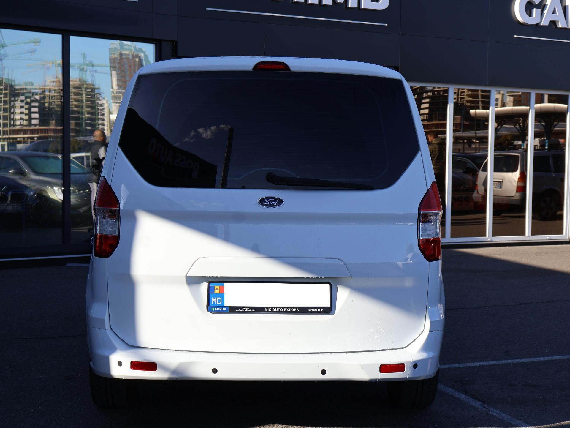 Ford Tourneo Courier
