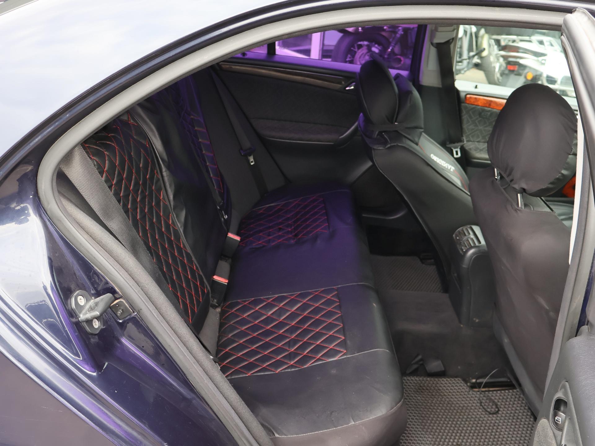 Mercedes-Benz C