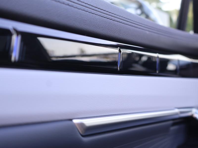 Car Thumb