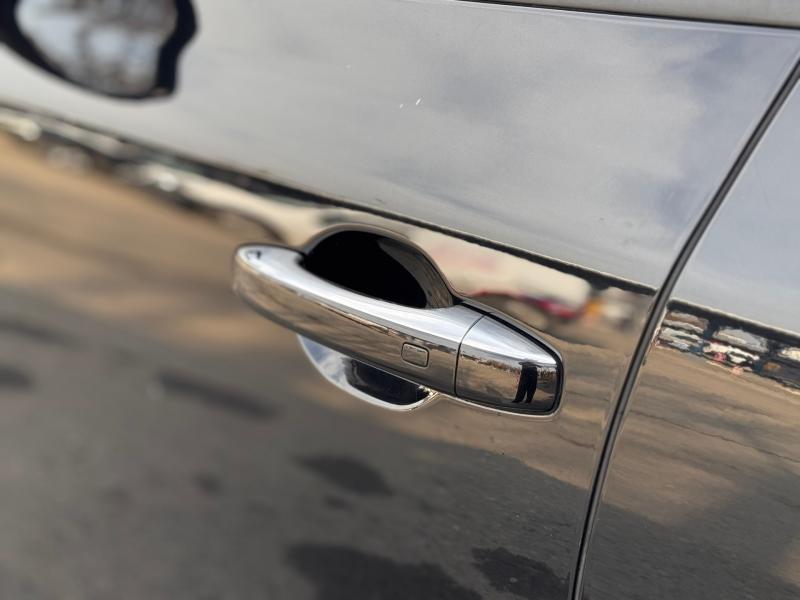 Car Thumb