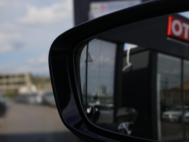 Car Thumb