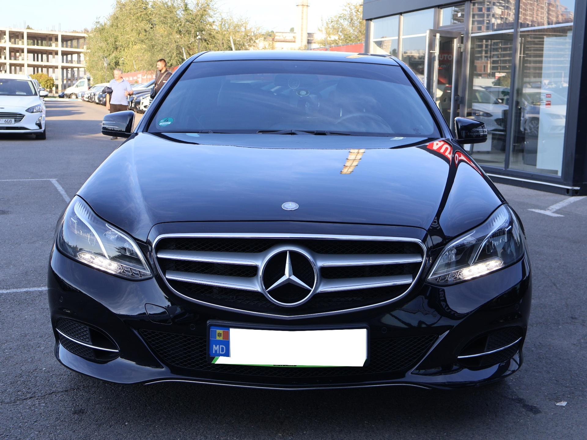 Mercedes-Benz E