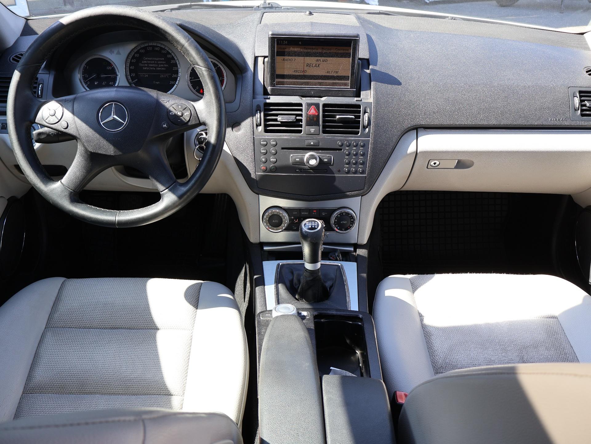 Mercedes-Benz C