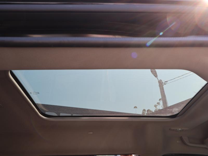 Car Thumb