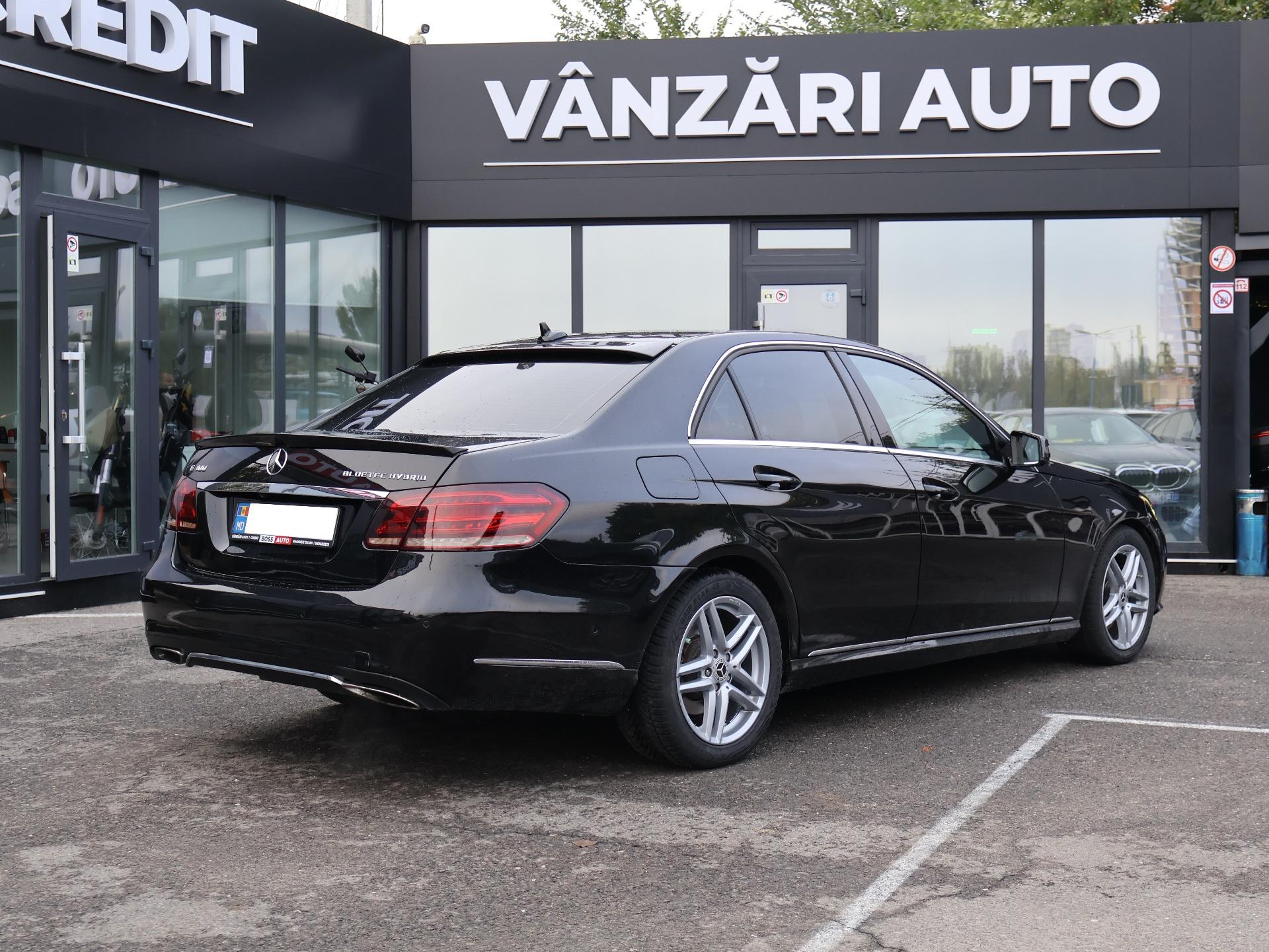 Mercedes-Benz E