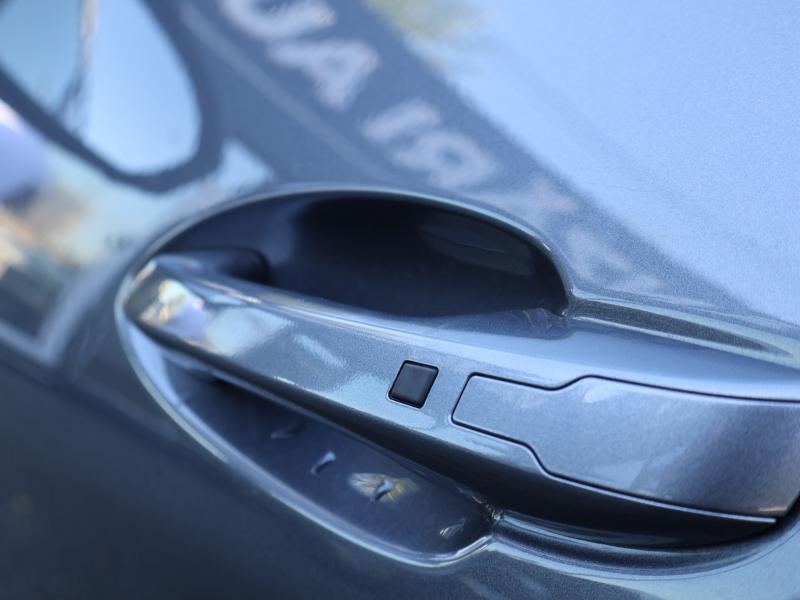 Car Thumb