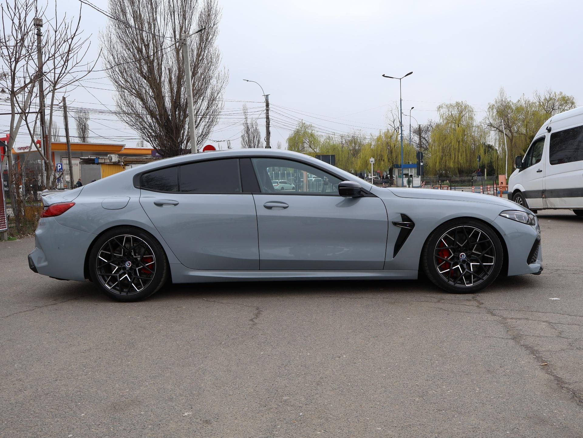 BMW M8