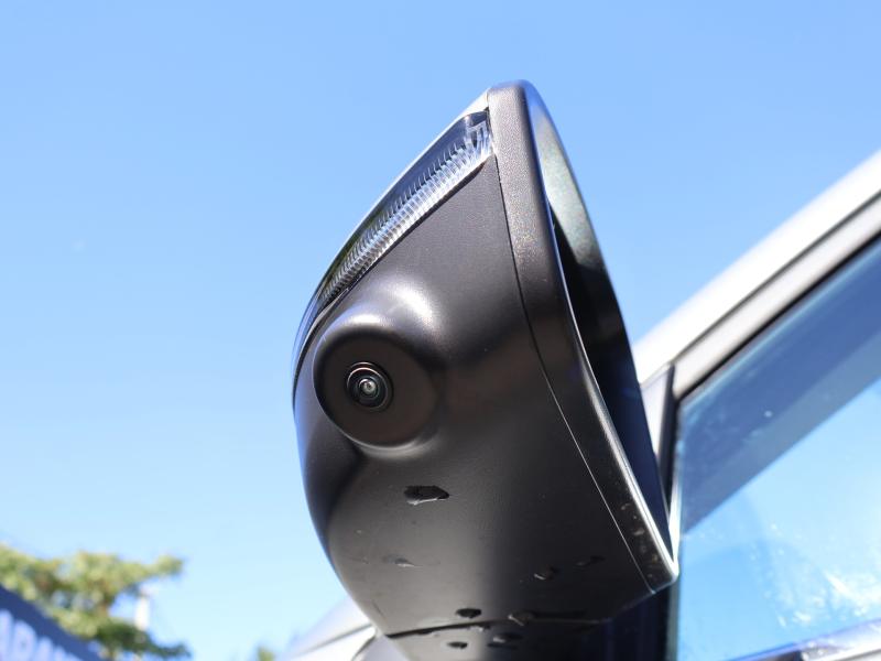 Car Thumb
