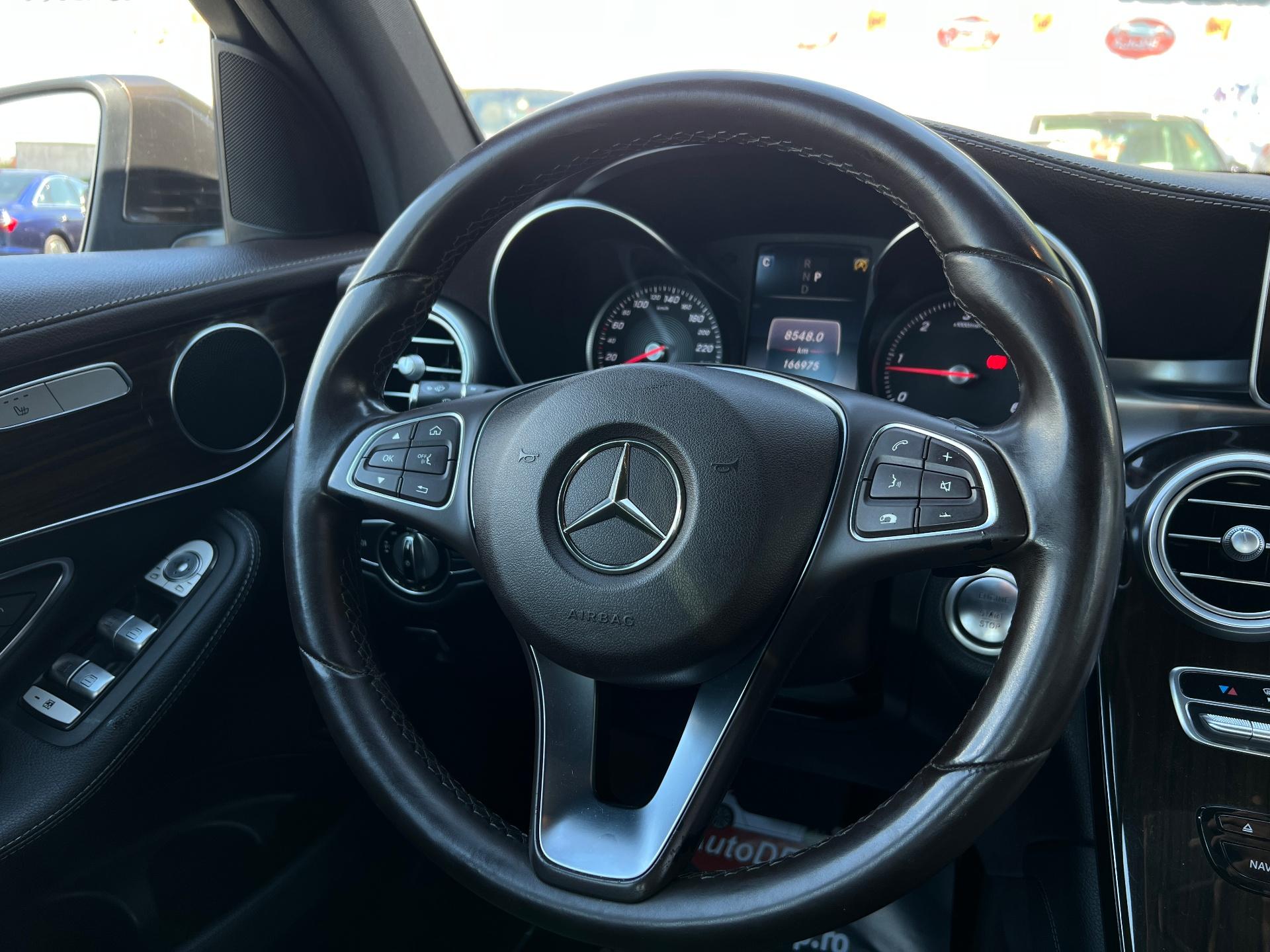Mercedes-Benz-GLC
