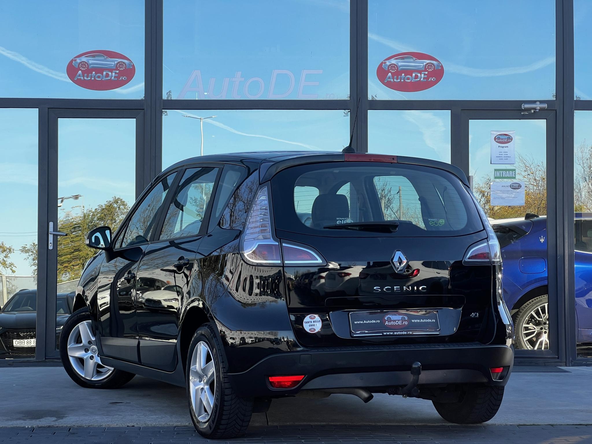 Renault-Scenic