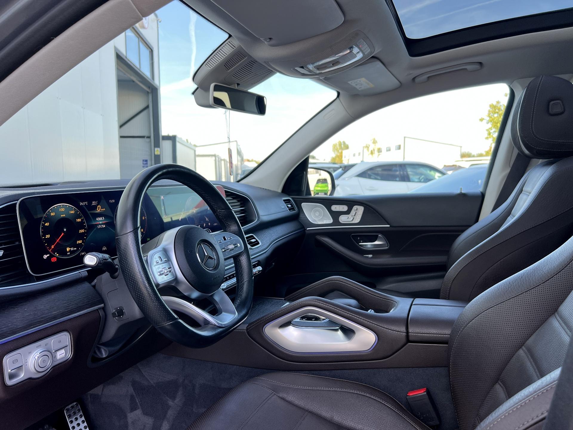 Mercedes-Benz-GLS