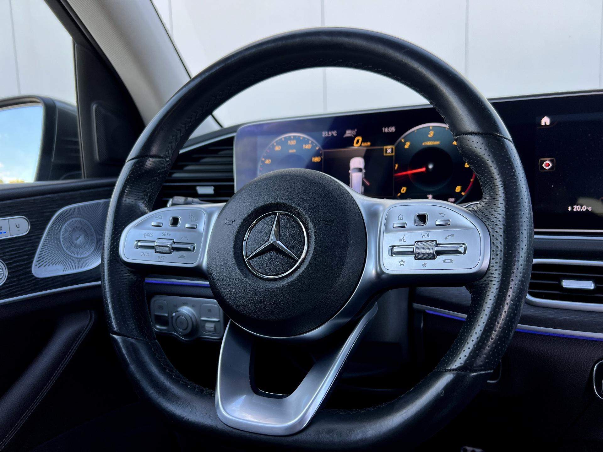 Mercedes-Benz-GLS