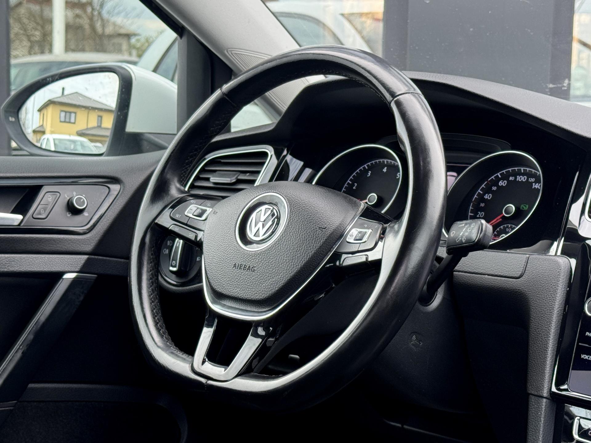 Volkswagen-Golf