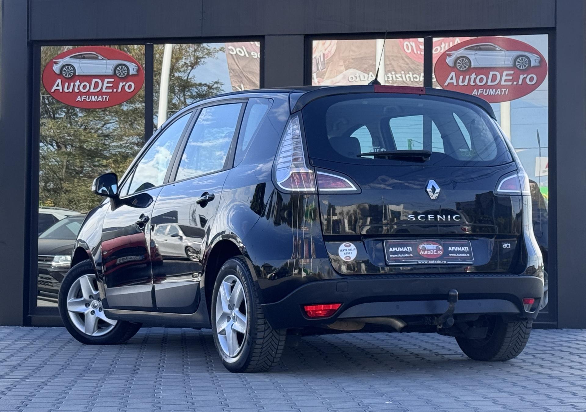 Renault-Scenic
