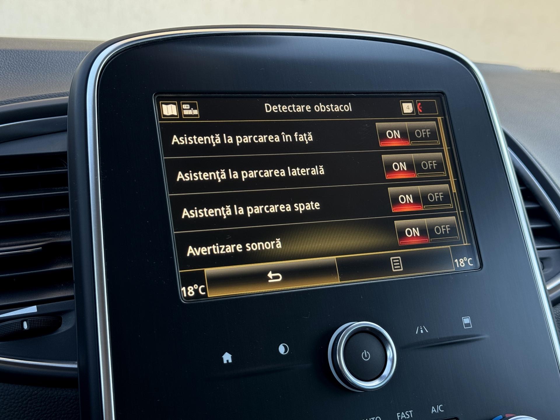 Renault-Grand Scenic