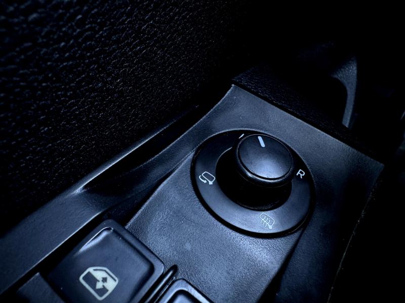 Car Thumb
