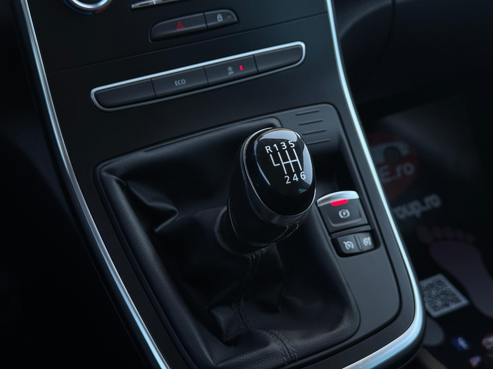 Renault-Grand Scenic
