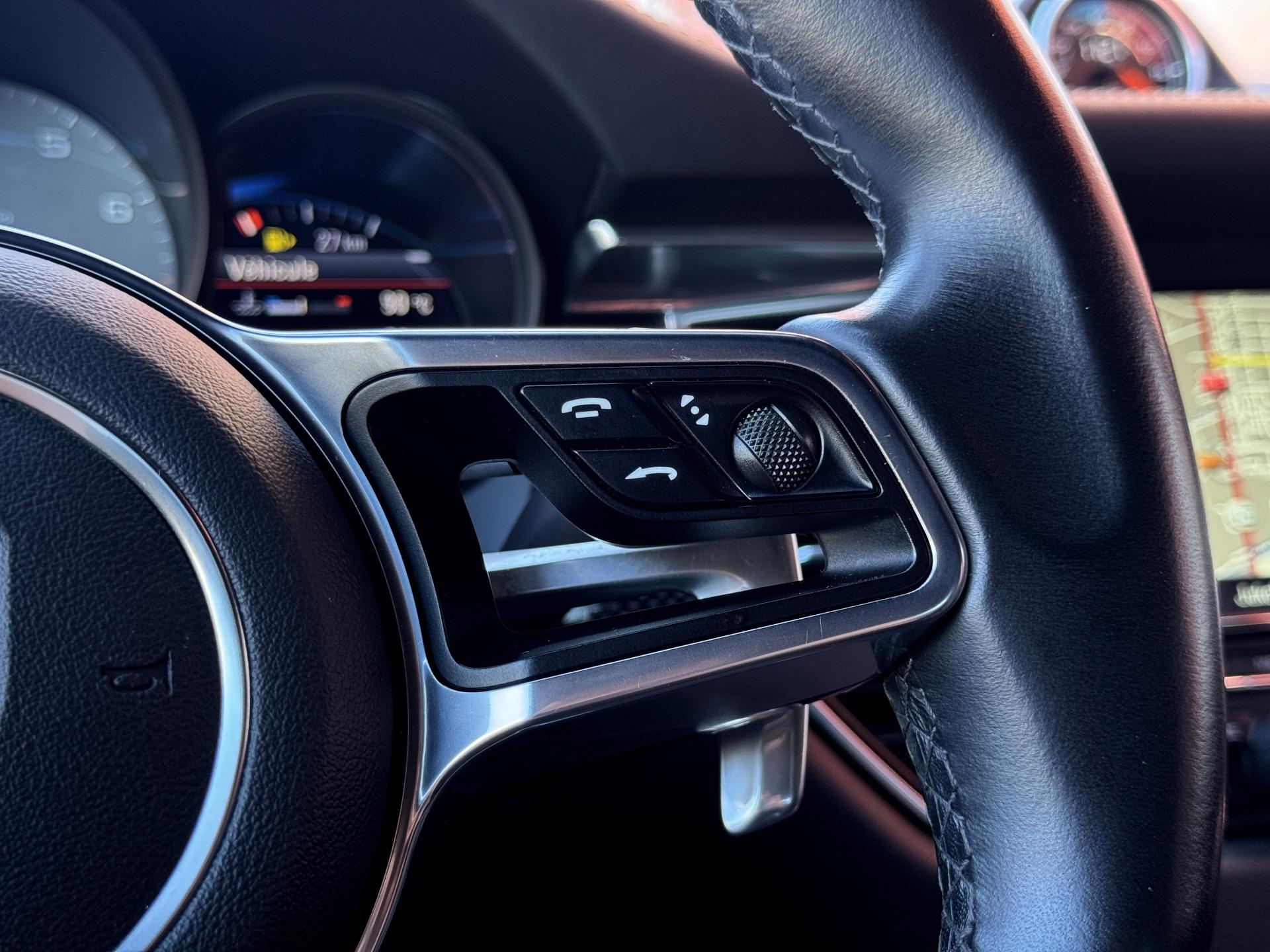 Porsche-Macan