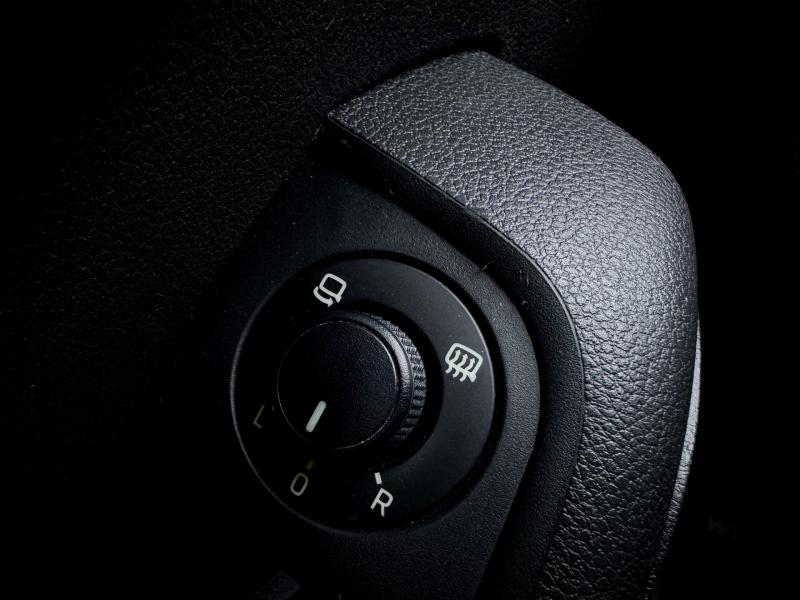 Car Thumb
