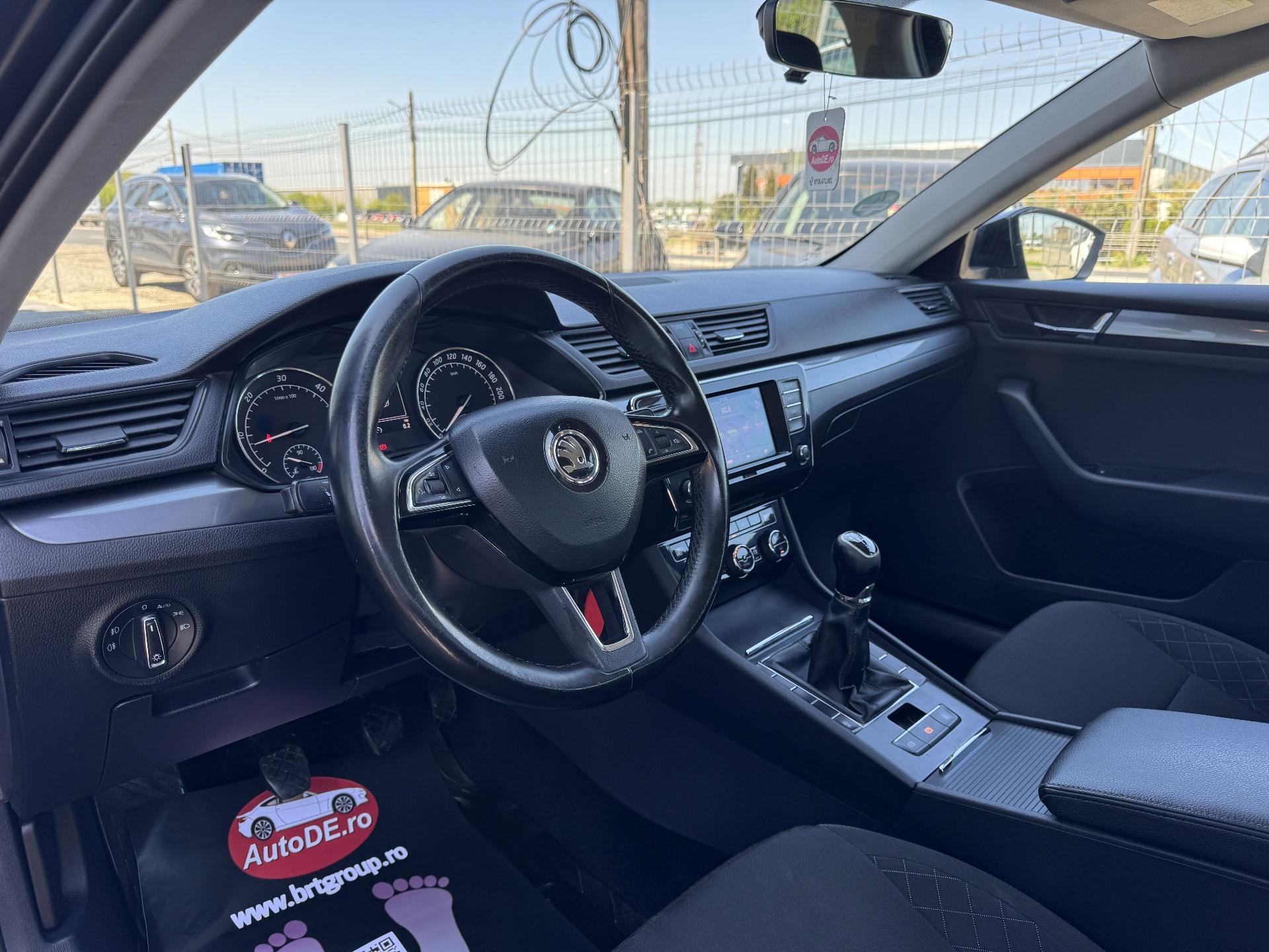 Skoda-Superb