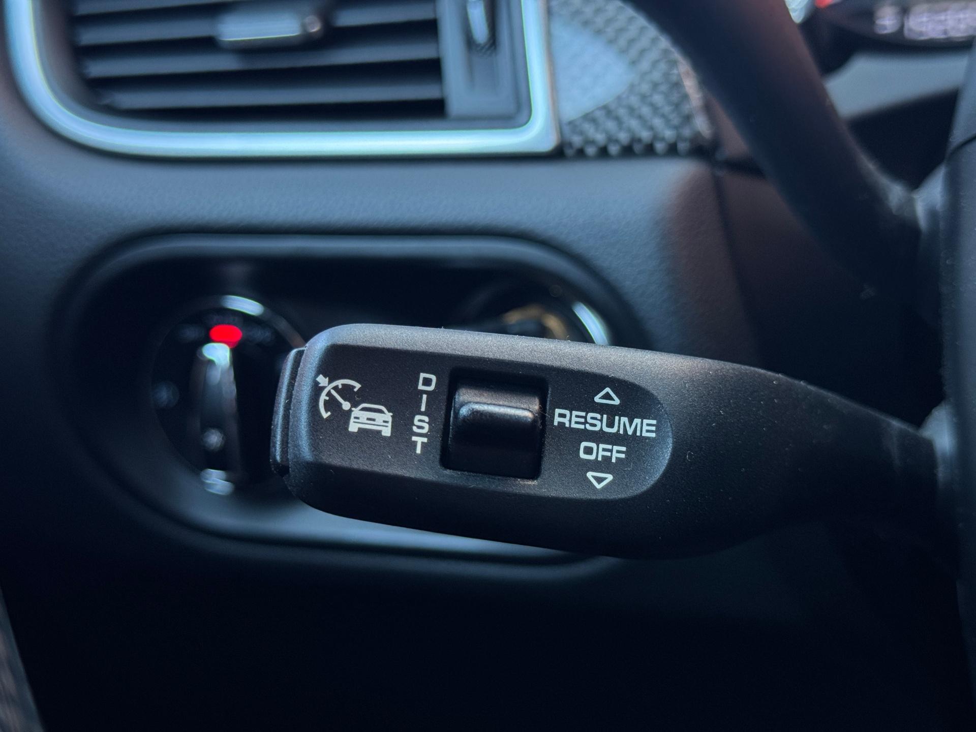 Porsche-Macan