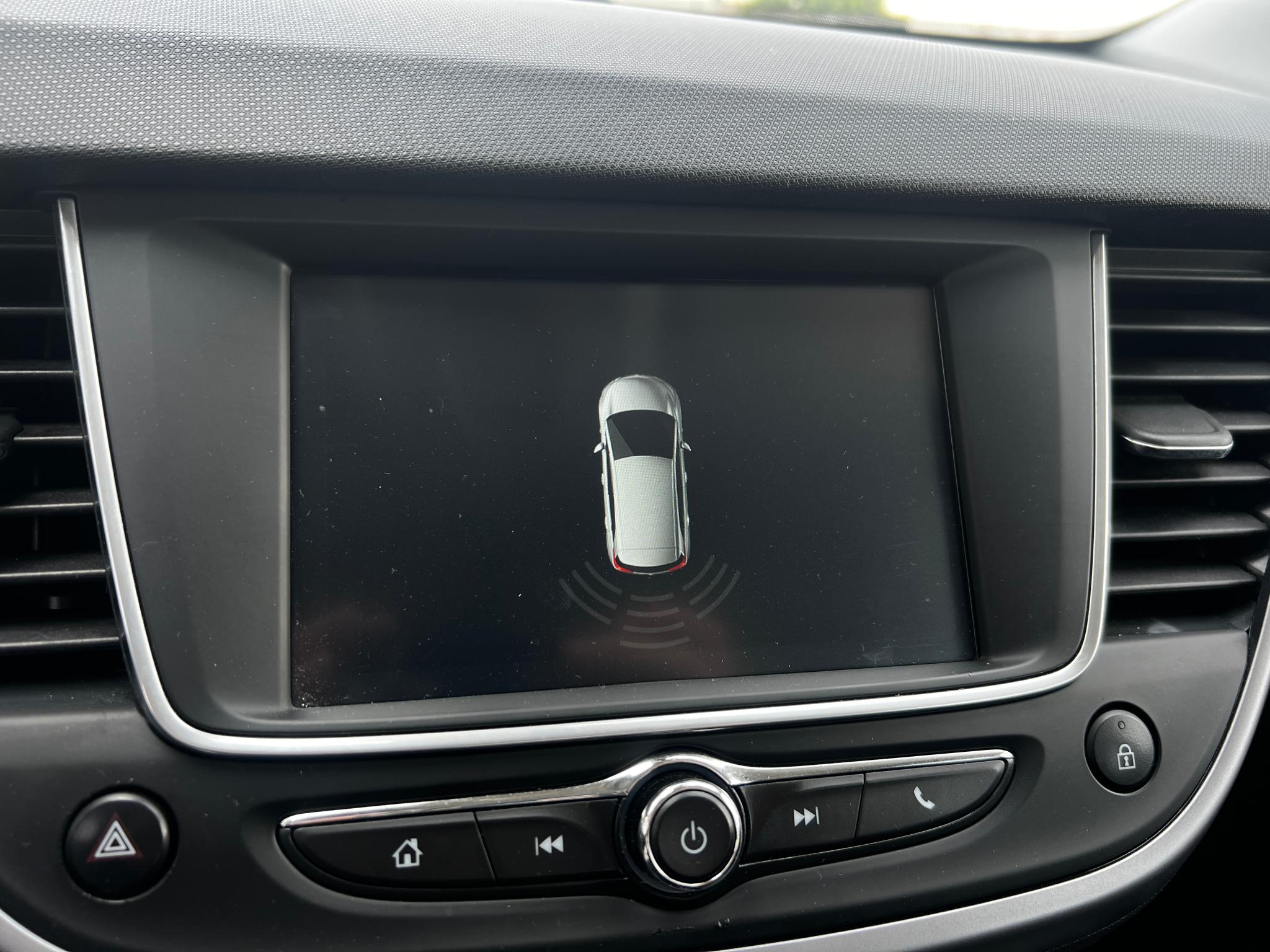 Opel-Crossland X
