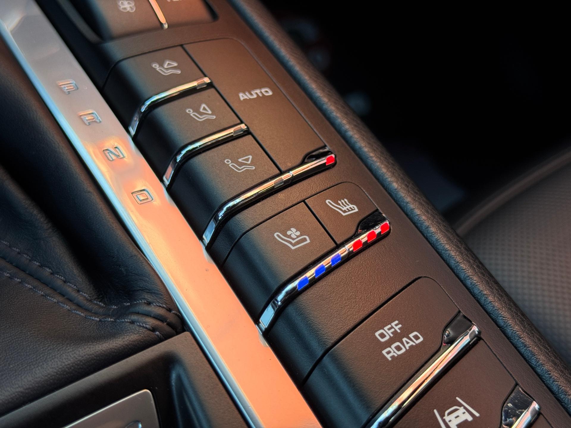 Porsche-Macan