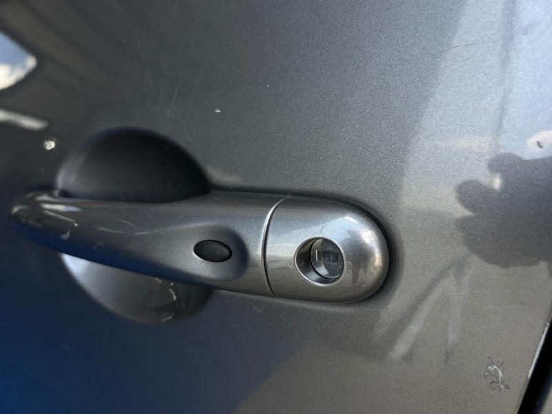 Car Thumb