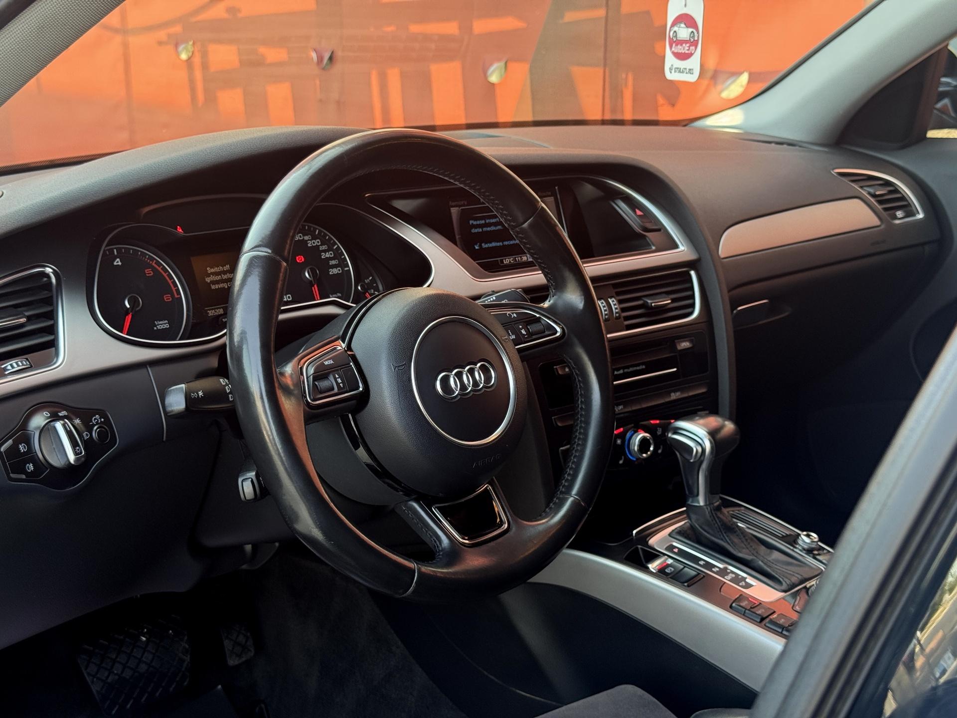 Audi-A4
