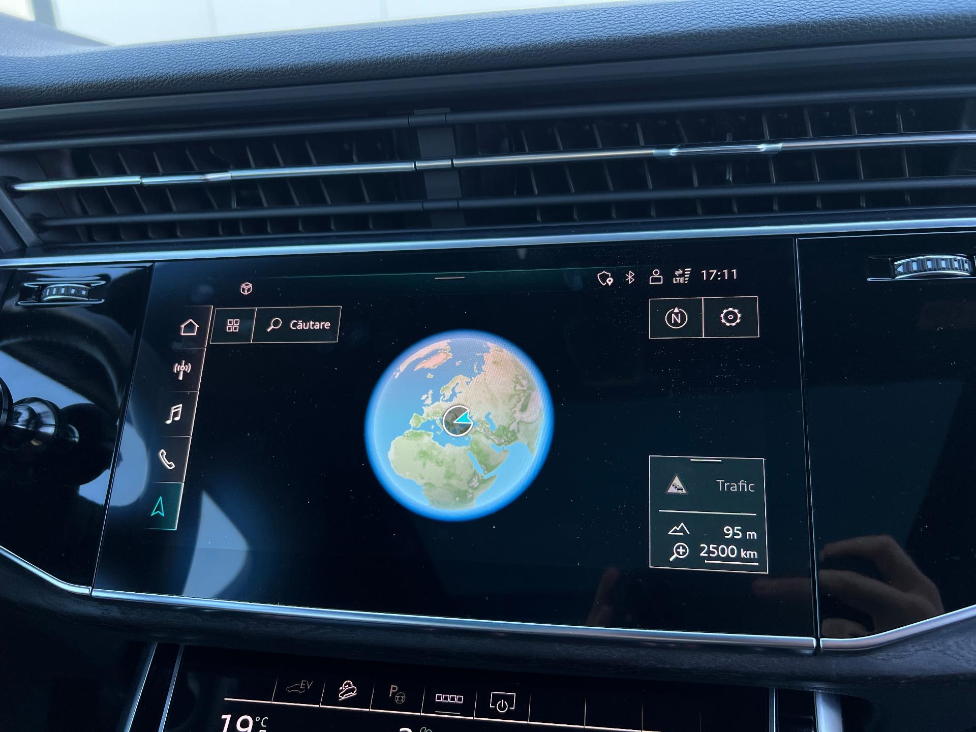 Audi-Q7