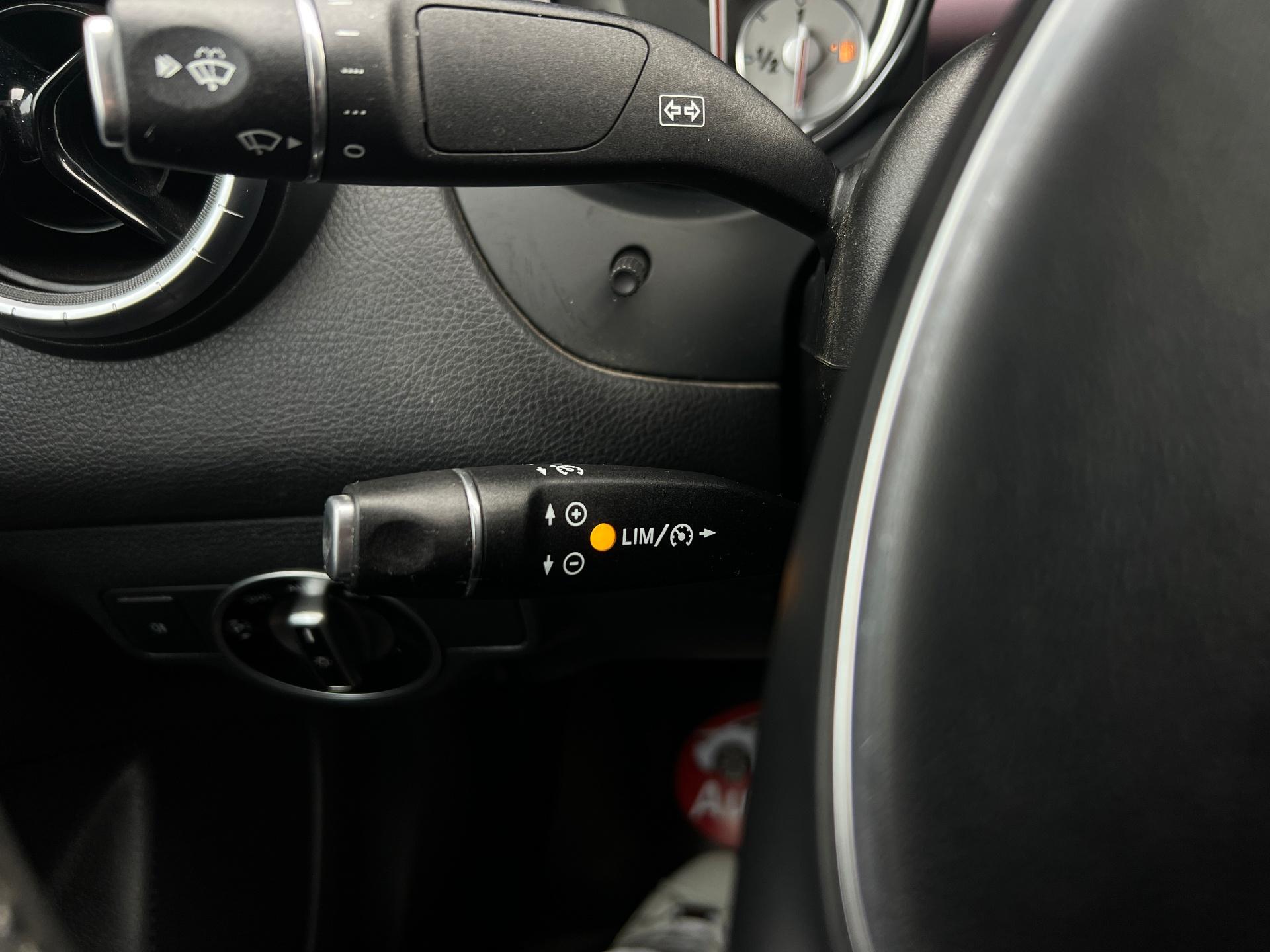 Mercedes-Benz-CLA