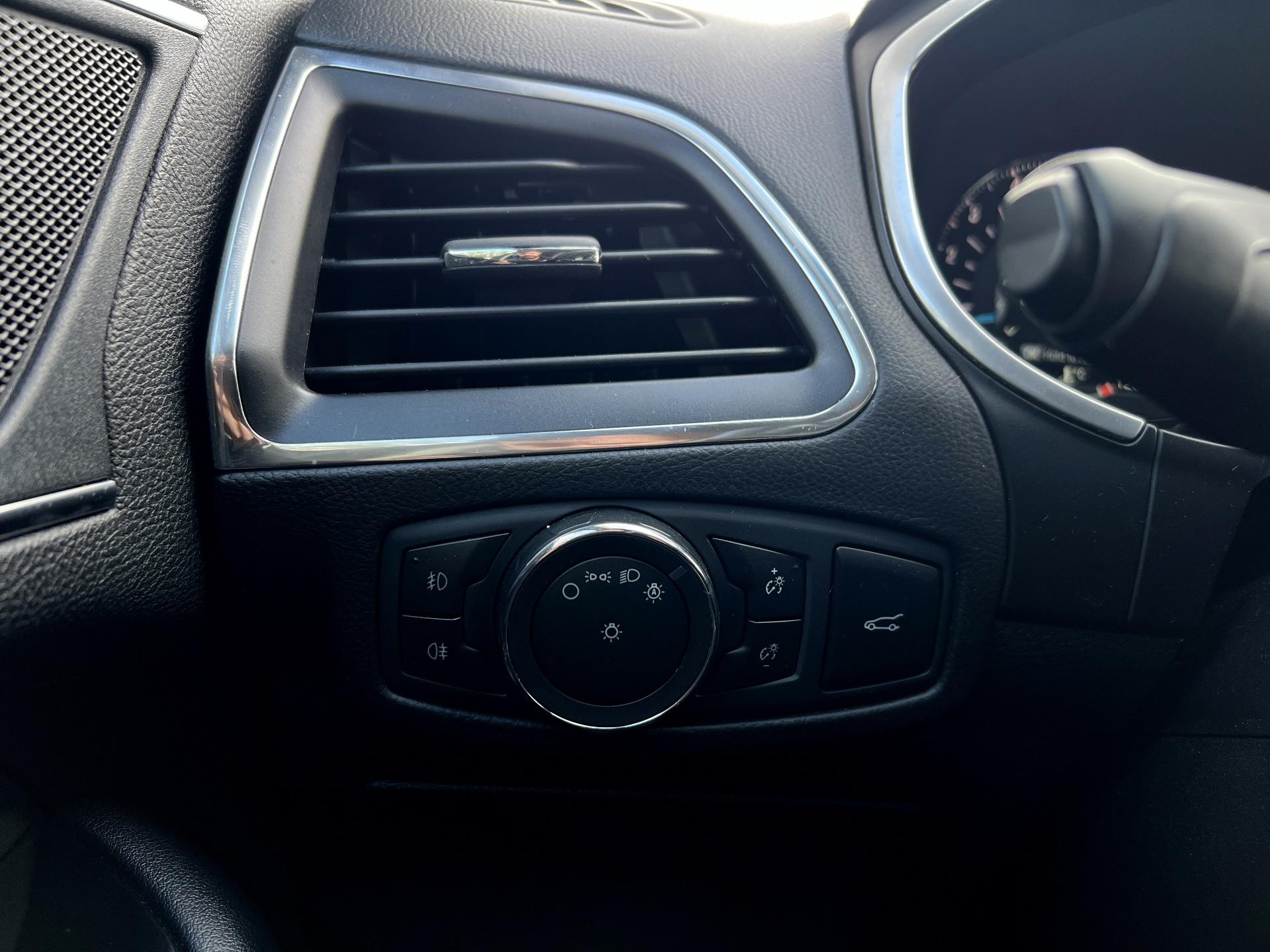 Ford-Edge